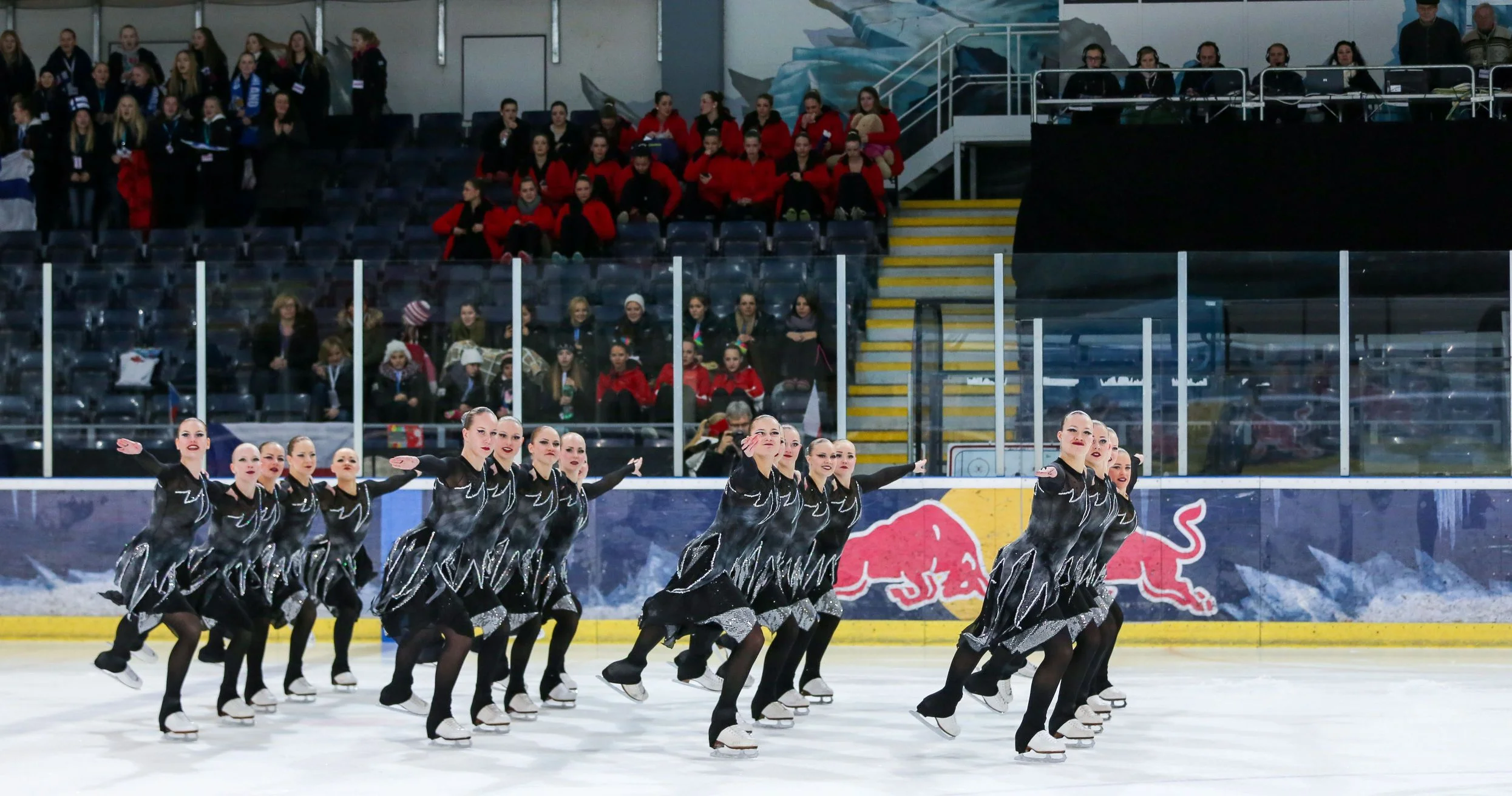 洋楽 Hauptkampftinie Skating into Multikulti Mozart Cup